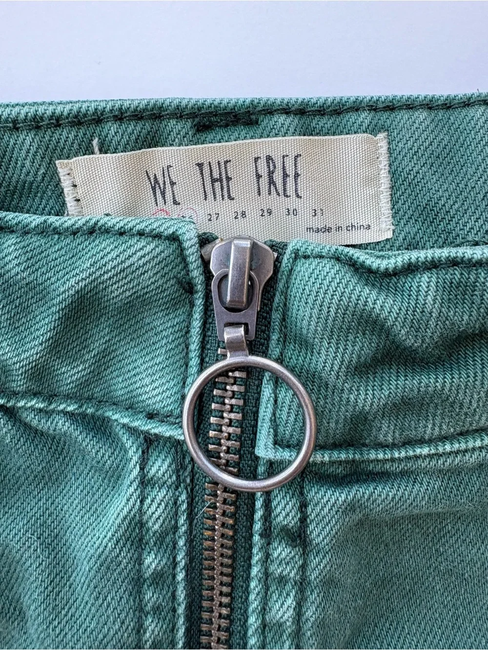 We The Free Green Denim Mini Skirt Size 26 Front Zip Raw Hem Utility Boho